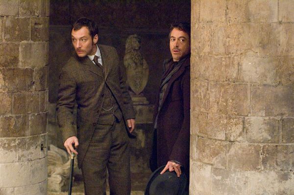 Sherlock Holmes movie image Robert Downey Jr, Jude Law (1).jpg